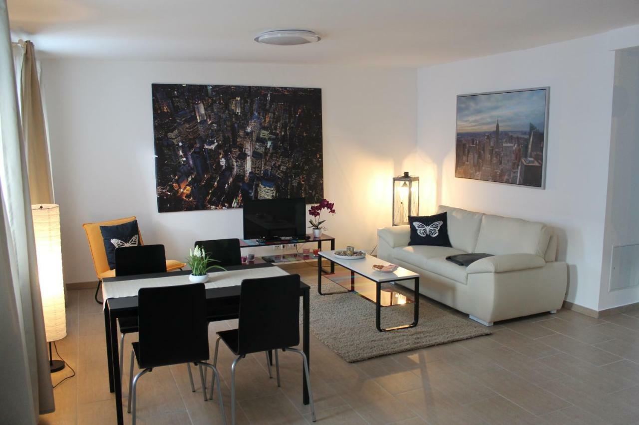 Urban-Style Apartment Wenen Buitenkant foto